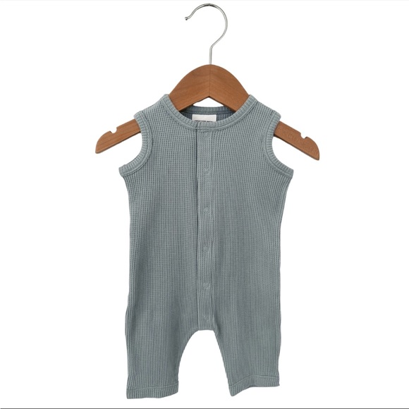 SpearmintLOVE organic waffle romper - Picture 1 of 2